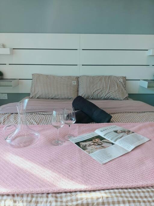 0511 Almas W/sofa Bed 4pax Netflix By *