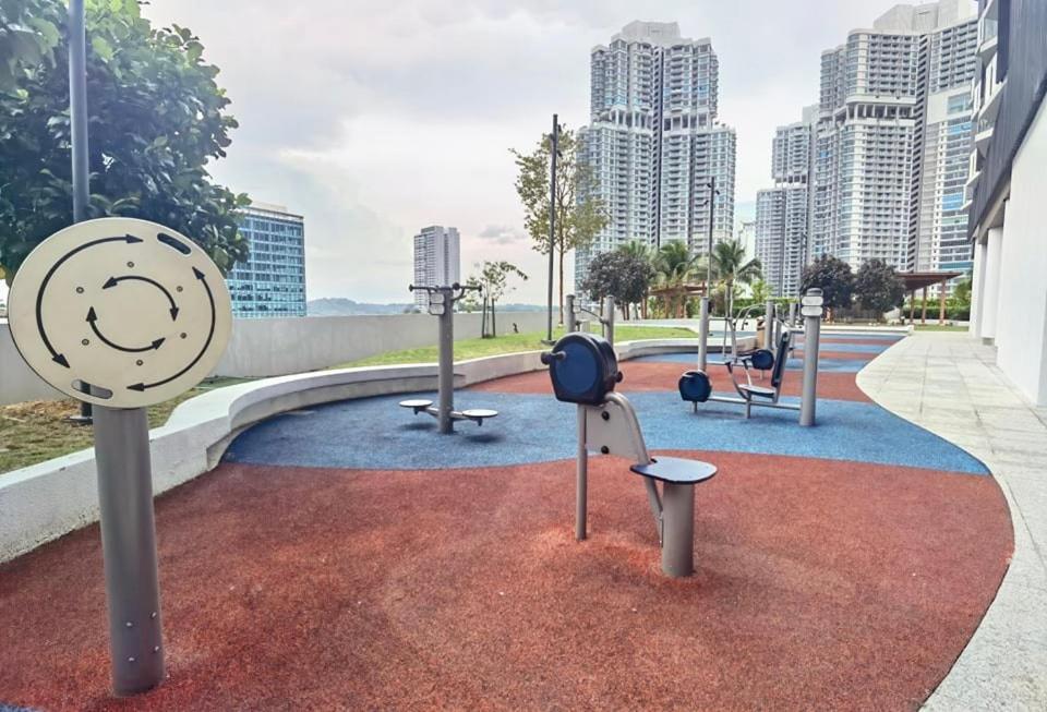 0511 Almas W/sofa Bed 4pax Netflix By Apartment Nusajaya (Iskandar Puteri)